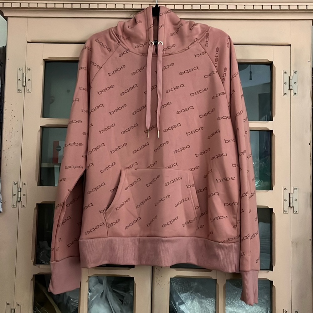 10-NWT Bebe Rose Colored Logo Hoodie W/Kangaroo Pocket & Thumb Holes